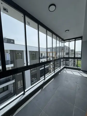 Bursa Cam Balkon Modelleri: Hangi Balkona Hangisi Uygun? - BalkonArt uygulama örneği