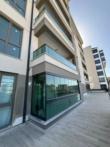 Katlanır cam balkon, bina cephesi görünümü