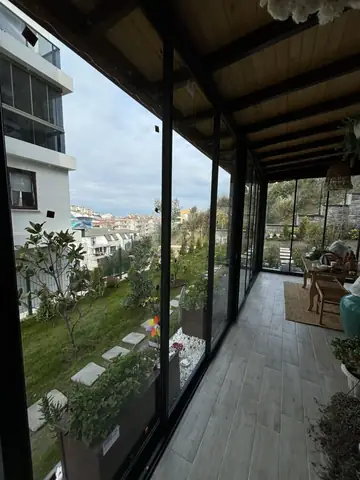 Sürme mi Katlanır mı? Cam Balkon Sistemlerini Karşılaştırdık - BalkonArt uygulama örneği